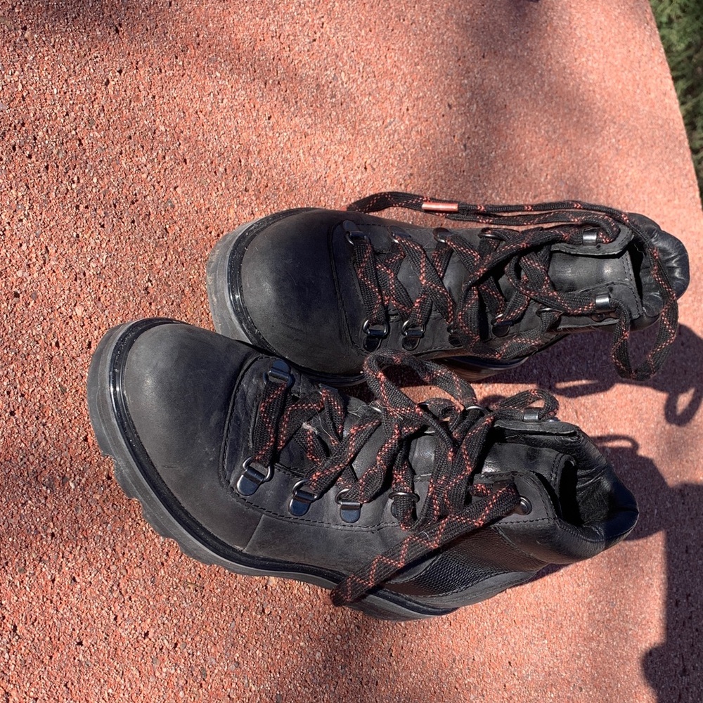 Sorel Hiking Boots with Red Laces